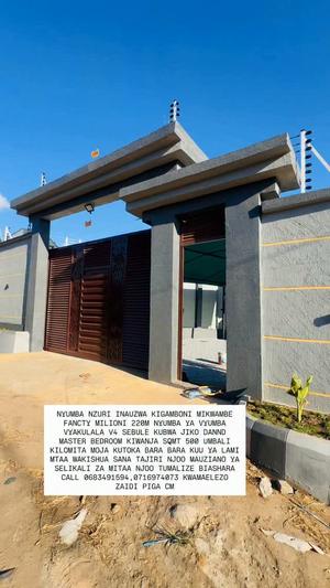 4 Bedrooms House for Sale in Kigamboni Mikwambe, Dar Es Salaam (500 sqm)