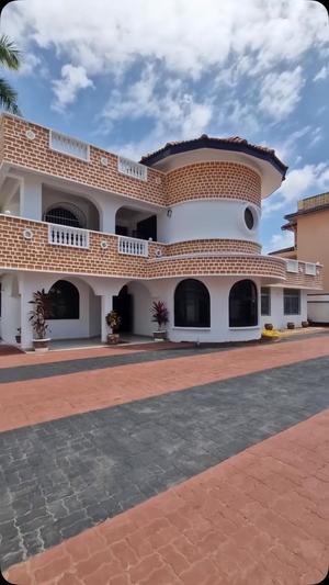 6 Bedrooms House for Rent in Mikocheni, Dar Es Salaam 6 Bedrooms House for Rent in Mikocheni, Dar Es Salaam