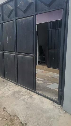 Nyumba ya chumba kimoja inapangishwa Upanga, Dar Es Salaam