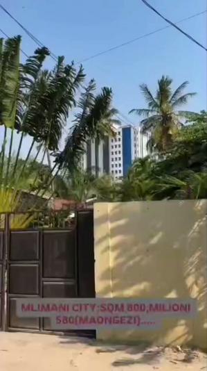 Kiwanja kinauzwa Mlimani City, Dar Es Salaam sqm 800