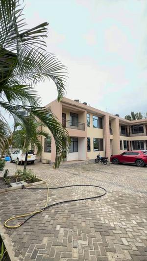 Apartment ya vyumba viwili inapangishwa Mbezi Beach, Dar Es Salaam Apartment ya vyumba viwili inapangishwa Mbezi Beach, Dar Es Salaam