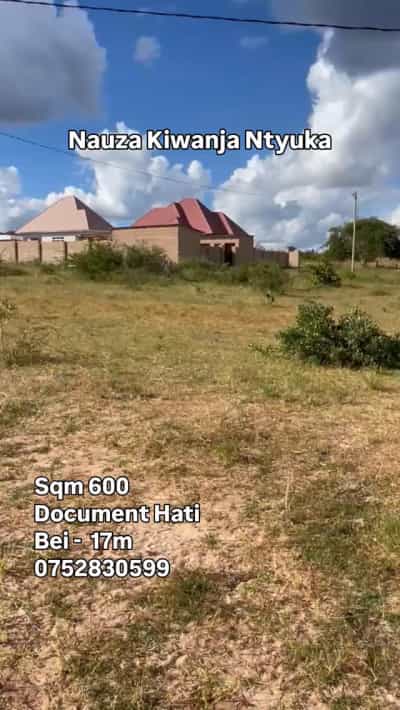 Residential Plot for Sale in Ntyuka DCMC, Dodoma (600 sqm)
