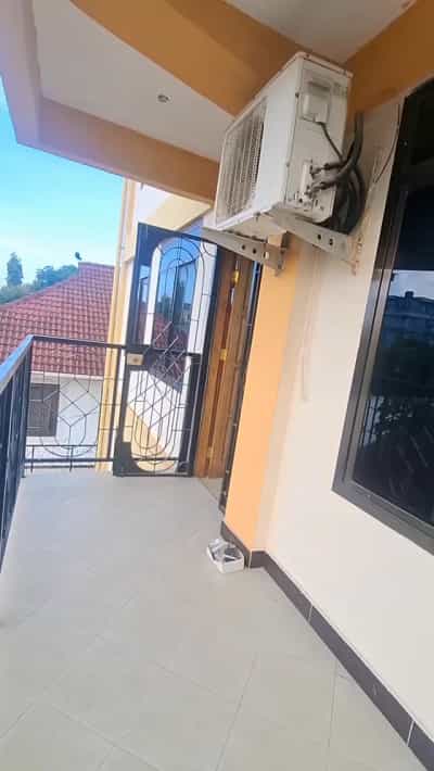 Nyumba ya vyumba vitatu inapangishwa Mbezi, Dar Es Salaam