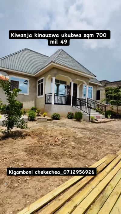 Kiwanja kinauzwa Chekechea, Kigamboni, Dar Es Salaam (700 sqm)