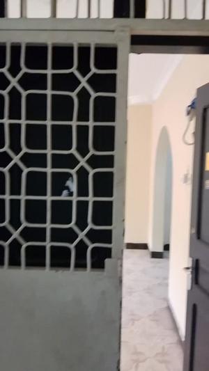 Apartment ya vyumba vinne inapangishwa Kariakoo Uhuru Street, Dar Es Salaam
