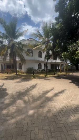 Nyumba ya vyumba 19 inapangishwa Mbezi Beach Ramada, Dar Es Salaam Nyumba ya vyumba 19 inapangishwa Mbezi Beach Ramada, Dar Es Salaam