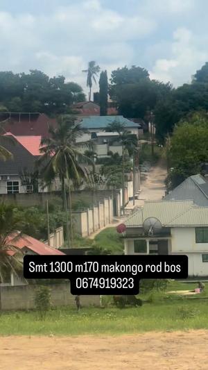 Kiwanja kinauzwa Makongo, Dar Es Salaam sqm 1300