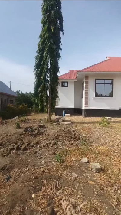 Nyumba ya vyumba vitatu inauzwa Mbezi, Dar Es Salaam Nyumba ya vyumba vitatu inauzwa Mbezi, Dar Es Salaam