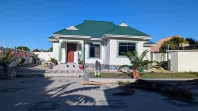 3 Bedrooms House for Sale in Bunju Kiharaka, Dar Es Salaam (800 sqm)