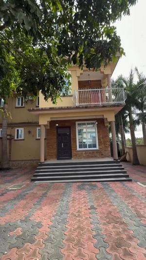 Nyumba ya vyumba vitatu inapangishwa Tegeta Wazo Bwawani, Dar Es Salaam Nyumba ya vyumba vitatu inapangishwa Tegeta Wazo Bwawani, Dar Es Salaam