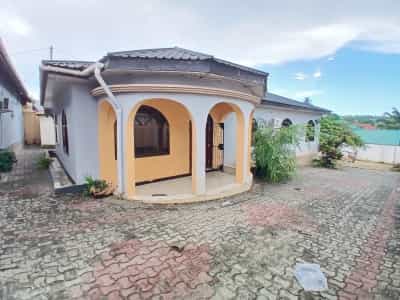 Nyumba ya vyumba vitatu inapangishwa Tabata Kinyerezi, Dar Es Salaam Nyumba ya vyumba vitatu inapangishwa Tabata Kinyerezi, Dar Es Salaam