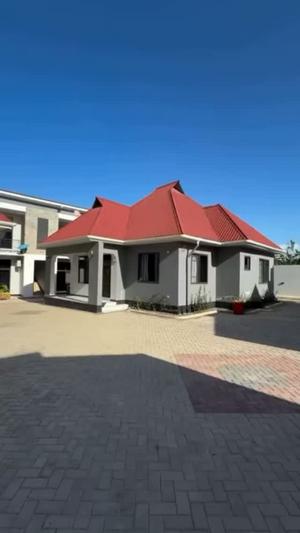 Nyumba ya vyumba viwili inapangishwa Salasala, Dar Es Salaam Nyumba ya vyumba viwili inapangishwa Salasala, Dar Es Salaam