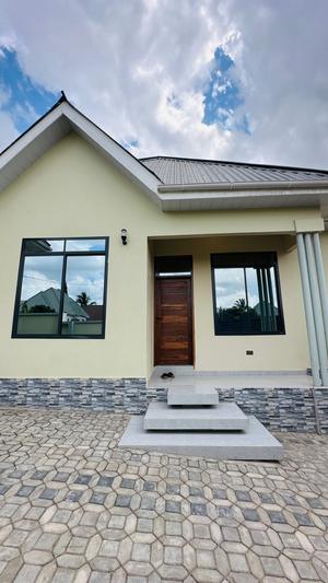 Apartment ya chumba kimoja inapangishwa Tabata Kinyerezi Mwisho Muhanga, Dar Es Salaam Apartment ya chumba kimoja inapangishwa Tabata Kinyerezi Mwisho Muhanga, Dar Es Salaam