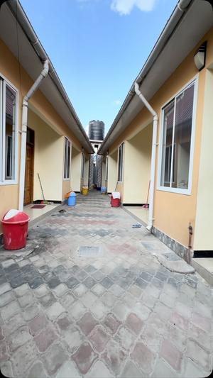 Nyumba ya chumba kimoja inapangishwa Kigamboni Kisiwa, Dar Es Salaam Nyumba ya chumba kimoja inapangishwa Kigamboni Kisiwa, Dar Es Salaam