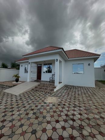 2 Bedrooms Furnished House for Rent in Ununio Beach, Dar Es Salaam