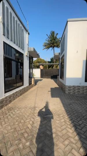 Apartment ya vyumba viwili inapangishwa Kisiwani, Dar Es Salaam Apartment ya vyumba viwili inapangishwa Kisiwani, Dar Es Salaam