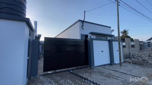 Apartment ya vyumba vitatu inapangishwa Kijitonyama, Dar Es Salaam