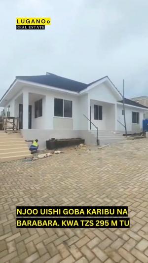 Nyumba ya vyumba vitatu inauzwa Goba Lastanza, Dar Es Salaam (500 sqm) Nyumba ya vyumba vitatu inauzwa Goba Lastanza, Dar Es Salaam (500 sqm)