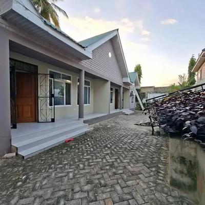 Apartment ya vyumba viwili inapangishwa Goba Majengo, Dar Es Salaam Apartment ya vyumba viwili inapangishwa Goba Majengo, Dar Es Salaam