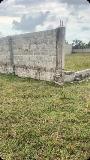 Kiwanja kinauzwa Kimbiji Golani, Dar Es Salaam sqm 900 Kiwanja kinauzwa Kimbiji Golani, Dar Es Salaam sqm 900