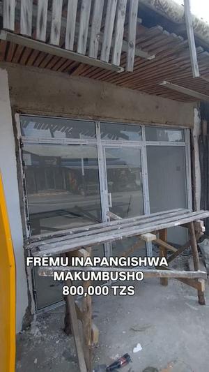 Frame ya Biashara inapangishwa Makumbusho, Dar Es Salaam Frame ya Biashara inapangishwa Makumbusho, Dar Es Salaam