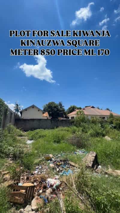Kiwanja kinauzwa TEGETA NAMANGA, Dar Es Salaam (850 sqm) Kiwanja kinauzwa TEGETA NAMANGA, Dar Es Salaam (850 sqm)