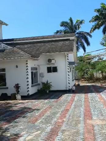 4 Bedrooms House for Rent in Bunju B, Dar Es Salaam 4 Bedrooms House for Rent in Bunju B, Dar Es Salaam