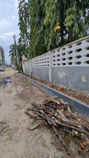 Ofisi inapangishwa Sinza A, Dar Es Salaam (400 sqm) Ofisi inapangishwa Sinza A, Dar Es Salaam (400 sqm)