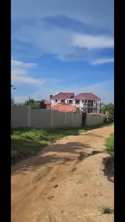 Kiwanja kinauzwa Madale Msigani, Dar Es Salaam (11000 sqm)