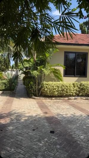 3 Bedrooms House for Rent in Mbezi Beach, Dar Es Salaam 3 Bedrooms House for Rent in Mbezi Beach, Dar Es Salaam