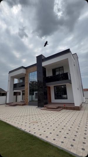 Nyumba ya vyumba vitano inauzwa Mbweni Jkt, Dar Es Salaam (1100 sqm) Nyumba ya vyumba vitano inauzwa Mbweni Jkt, Dar Es Salaam (1100 sqm)