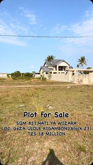 Kiwanja kinauzwa Geza Ulole Kigamboni, Dar Es Salaam (821 sqm) Kiwanja kinauzwa Geza Ulole Kigamboni, Dar Es Salaam (821 sqm)