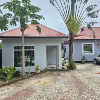 Nyumba/Apartment ya vyumba viwili inapangishwa Kimara, Dar Es Salaam