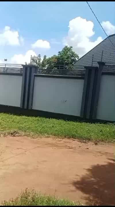 Kiwanja kinauzwa Mkolani, Mwanza (660 sqm) Kiwanja kinauzwa Mkolani, Mwanza (660 sqm)