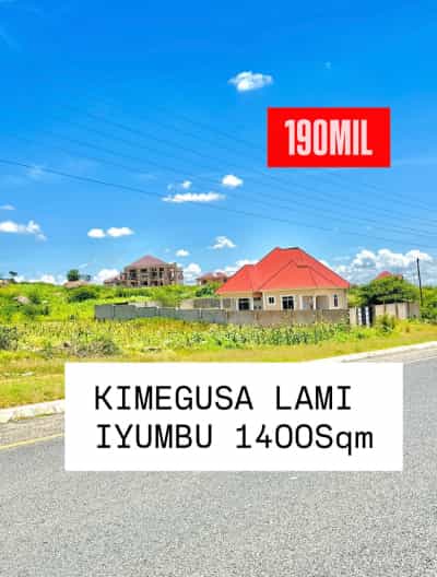 Residential Plot for Sale in Iyumbu West, Singida (1400 sqm)
