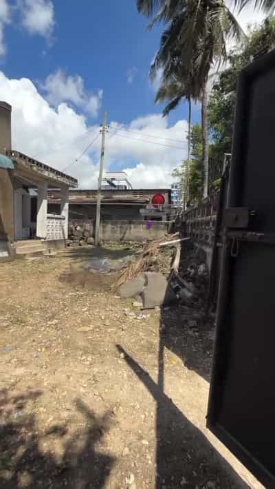 Nyumba inauzwa SINZA, Dar Es Salaam (300 sqm)