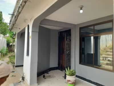 Nyumba ya vyumba viwili inapangishwa Mbezi, Dar Es Salaam
