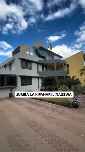 Nyumba ya vyumba vitano inauzwa Mbezi Beach, Dar Es Salaam (2000 sqm) Nyumba ya vyumba vitano inauzwa Mbezi Beach, Dar Es Salaam (2000 sqm)