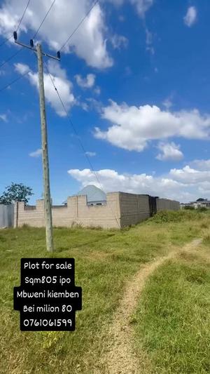 Kiwanja kinauzwa Mbweni Kiemben, Dar Es Salaam sqm 805 Kiwanja kinauzwa Mbweni Kiemben, Dar Es Salaam sqm 805