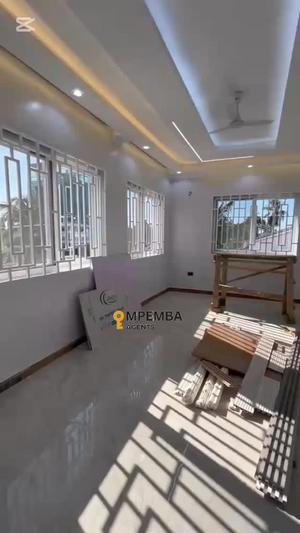 Apartment ya vyumba vitatu inapangishwa Msasani Beach, Dar Es Salaam