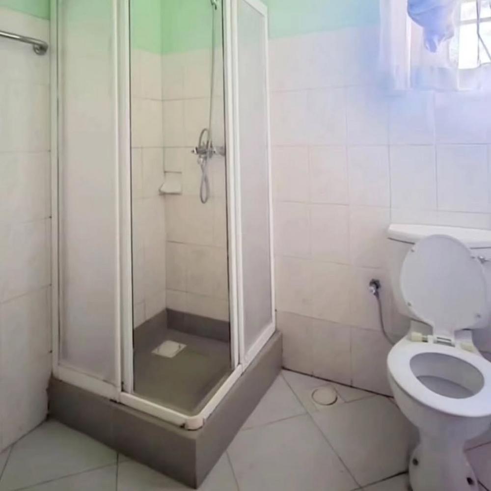 media -8 media -8