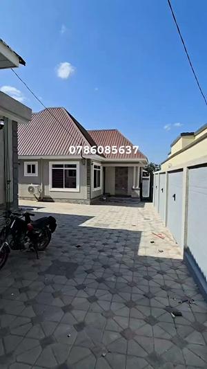 Apartment ya vyumba vitatu inapangishwa Madale Mivumoni, Dar Es Salaam Apartment ya vyumba vitatu inapangishwa Madale Mivumoni, Dar Es Salaam