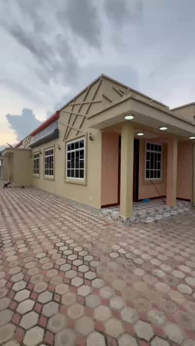 Nyumba ya vyumba vitatu inapangishwa Makulu, Dodoma