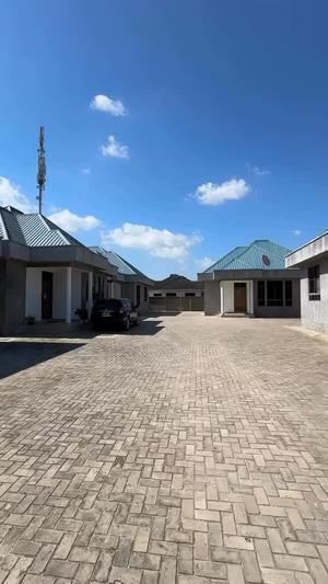 Apartment ya vyumba vitatu inapangishwa Ununio Beach, Dar Es Salaam