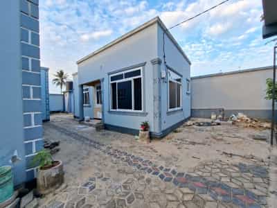 Nyumba ya vyumba vitano inapangishwa Kimara, Dar Es Salaam