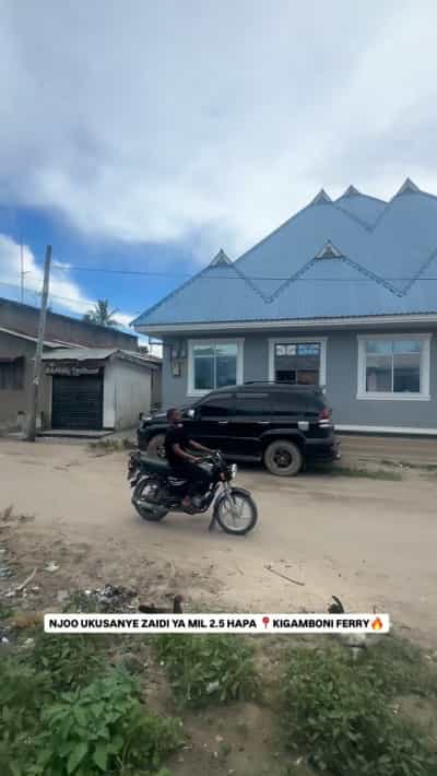 Apartment inauzwa Kigamboni Ferry Serengeti Area, Dar Es Salaam (500 sqm)