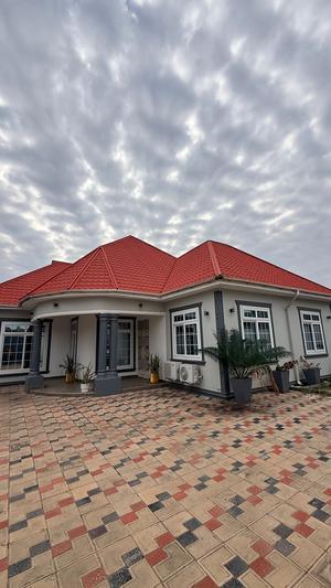 Nyumba ya vyumba vinne inapangishwa Chekechea, Kigamboni, Dar Es Salaam Nyumba ya vyumba vinne inapangishwa Chekechea, Kigamboni, Dar Es Salaam