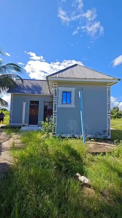 Nyumba ya vyumba viwili inauzwa Chanika Zingiziwa, Dar Es Salaam (240 sqm)