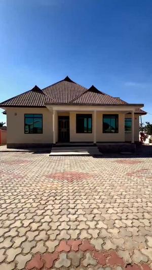 4 Bedrooms House for Rent in Kisasa, Dodoma 4 Bedrooms House for Rent in Kisasa, Dodoma