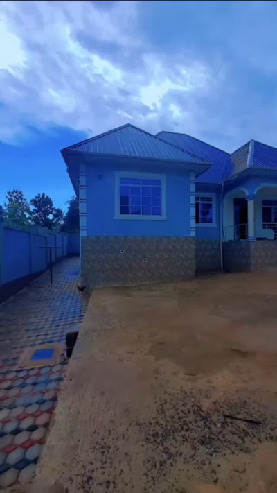 Nyumba ya vyumba vitatu inauzwa Mbezi, Dar Es Salaam